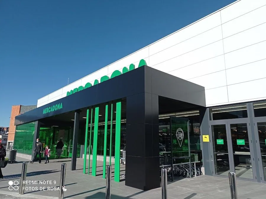 Supermercado Mercadona en Calle Alicante, 83, Alcoy