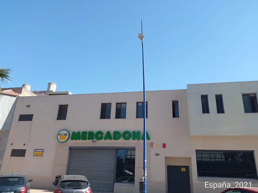 Supermercado Mercadona en Carretera Nijar (cañada), 314, Almería