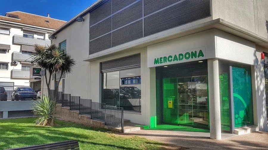 Supermercado Mercadona en Calle Sindic de Greuges, 39, Altea