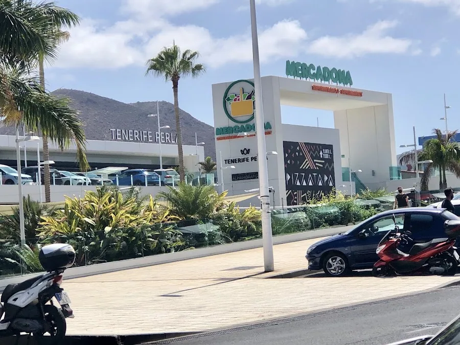 Supermercado Mercadona en Avenida Chayofita, 18 (c.c.parque Santiago 6), Arona