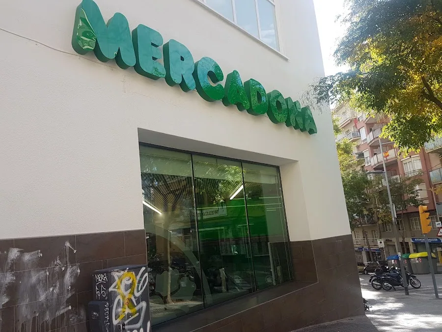 Supermercado Mercadona en Calle de los Castillejos, 388, Barcelona