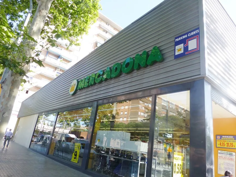 Supermercado Mercadona en Calle Perú, 151, Barcelona