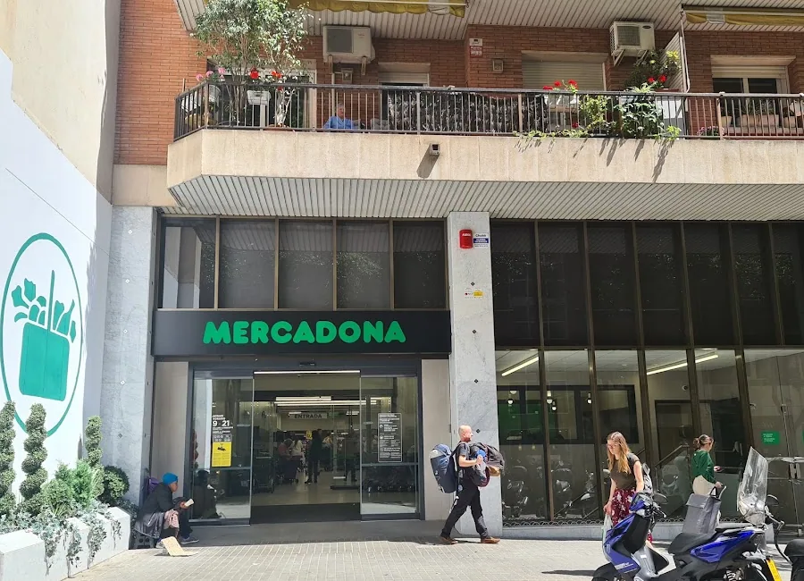 Supermercado Mercadona en Calle Sant Gervasi de Cassoles, 102, Barcelona