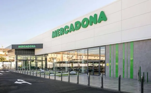 Supermercado Mercadona en Calle Picos Alcazaba, s/n (urb.la Alquería), Benahavís