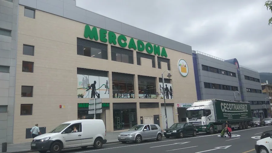 Supermercado Mercadona en Carretera Bilbao-Galdakao, 8, Bilbao