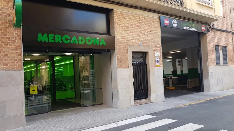 Supermercado Mercadona en Calle Camí D'Onda, 20, Burriana