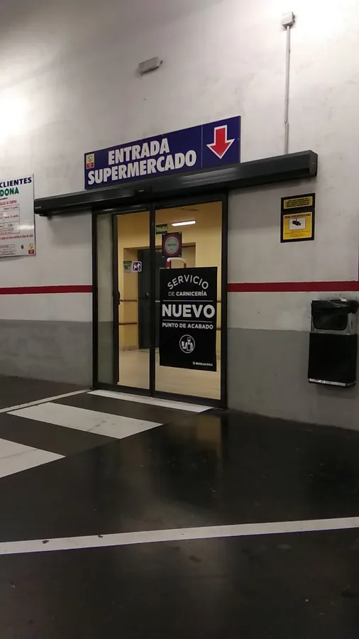 Supermercado Mercadona en Calle Vitoria, 142, Burgos