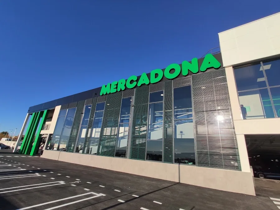 Supermercado Mercadona en Calle Azuqueca de Henares, 2, Cabanillas del Campo