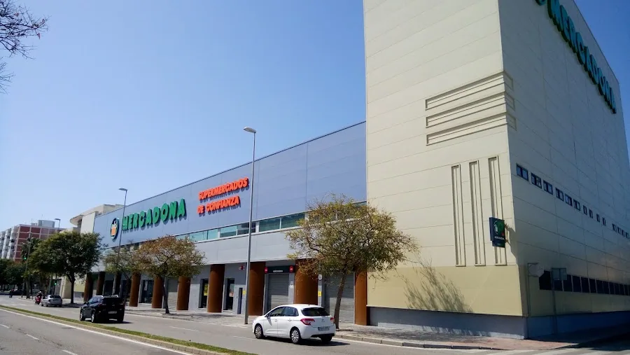 Supermercado Mercadona en Avenida de la Ilustración, 4, Cádiz