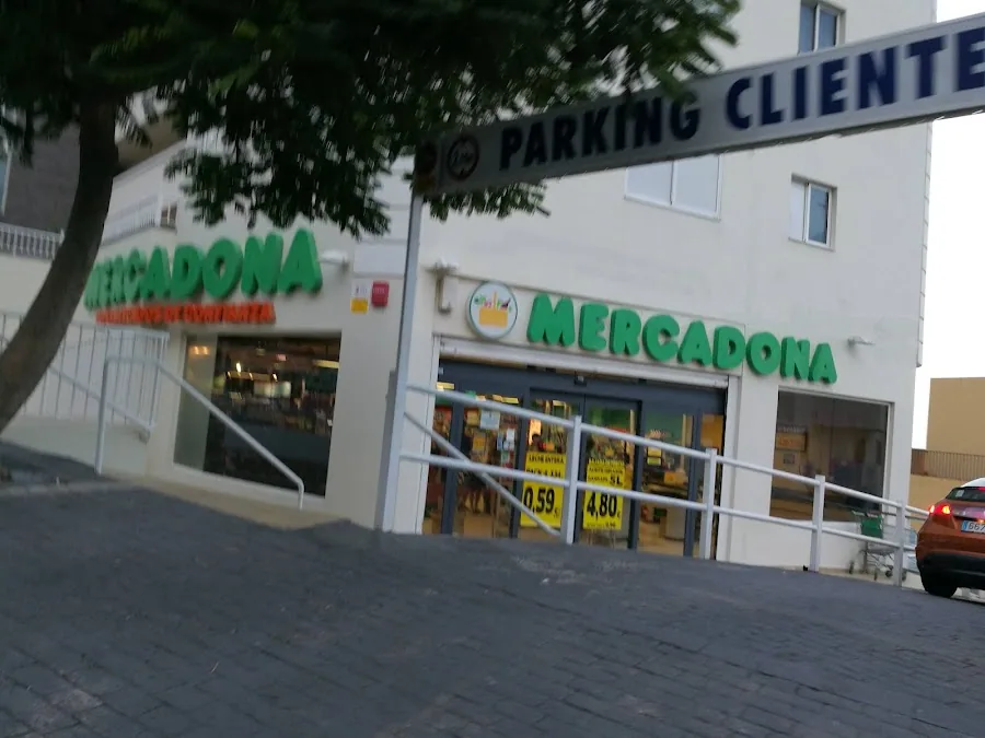 Supermercado Mercadona en Avenida Marítima, 109 (las Caletillas), Candelaria