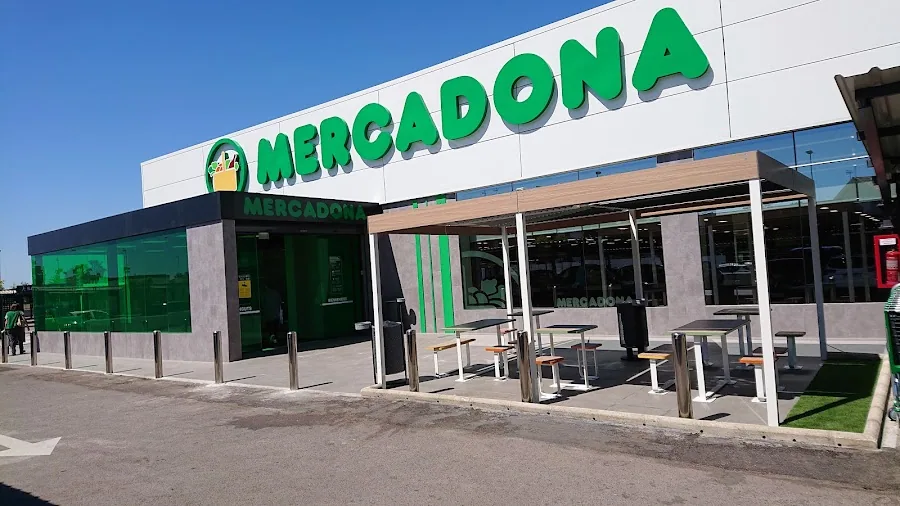 Supermercado Mercadona en Avenida Blasco Ibáñez, 21, Canet d'En Berenguer