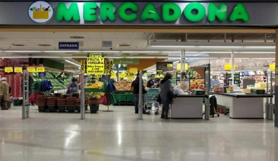 Supermercado Mercadona en Lg. Vilar Detoba, s/n, Cee