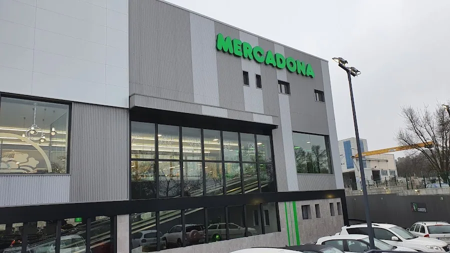 Supermercado Mercadona en Calle Cerca de Montero 3, Collado Villalba
