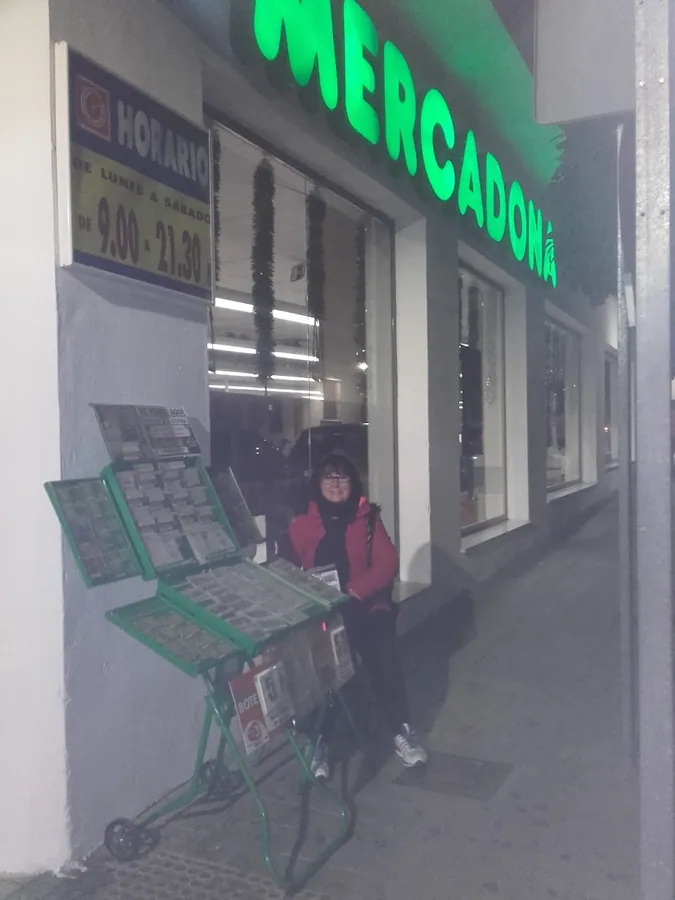 Supermercado Mercadona en Ronda del Ferrocarril, 66, Écija
