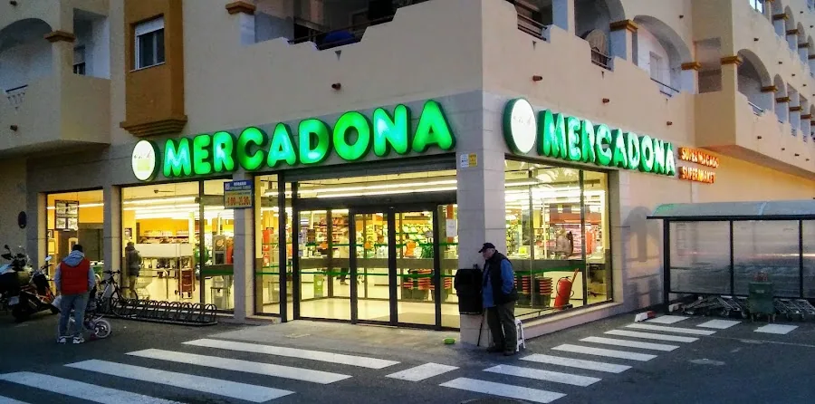Supermercado Mercadona en Avenida Almerimar, s/n, El Ejido