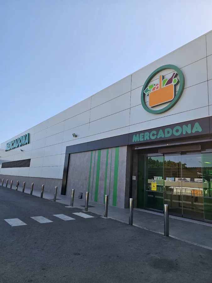 Supermercado Mercadona en Avenida Bulevar de el Ejido, 472, El Ejido