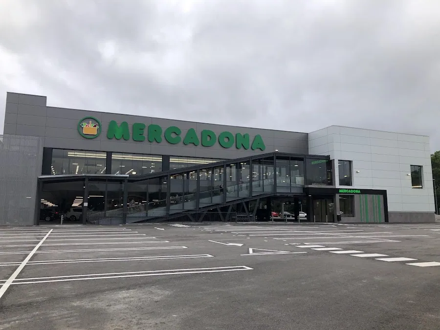 Supermercado Mercadona en Txomin Egileor Kalea, 54, Galdakao
