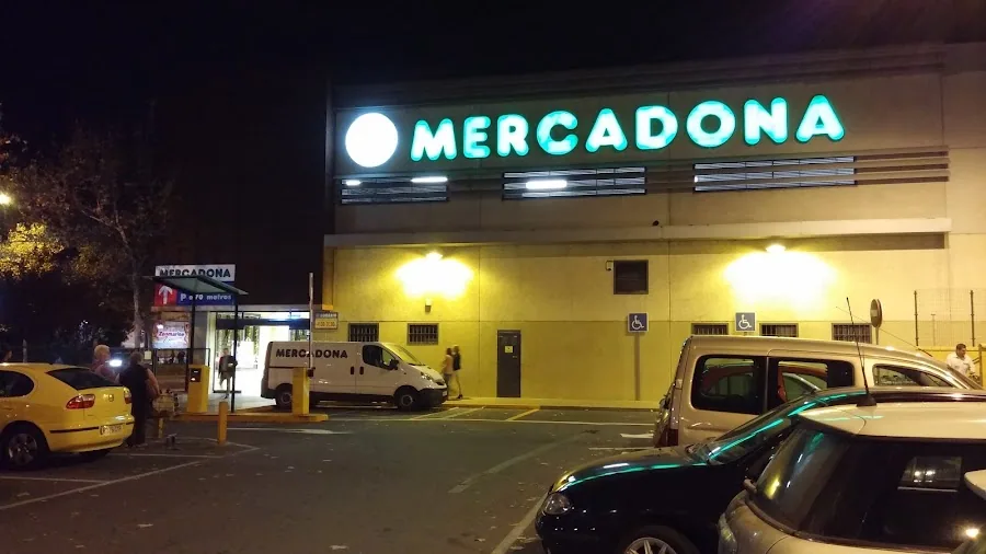 Supermercado Mercadona en Avenida Molino de la Vega, 1, Huelva