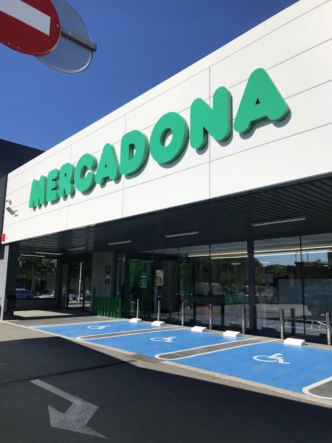 Supermercado Mercadona en Paseo Ramón y Cajal, 90, Huesca