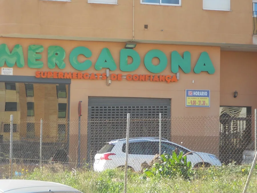 Supermercado Mercadona en Calle Poeta Ernesto Nebot, 1, L'Alcora