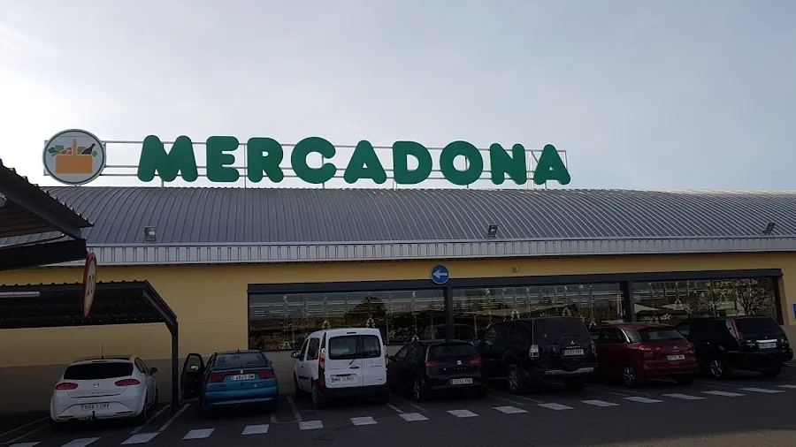 Supermercado Mercadona en Avenida Zaragoza, 80, La Almunia de Doña Godina
