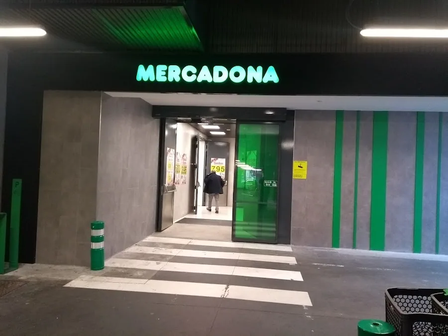 Supermercado Mercadona en Avenida Alcalde Miguel Castaño, 32, León