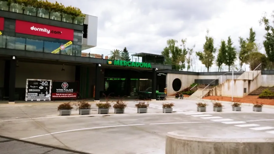 Supermercado Mercadona en Avenida Alcalde Rovira Roure, 87, Lleida