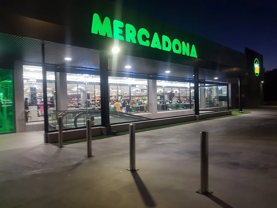 Supermercado Mercadona en Avenida Europa, 60, Lorca