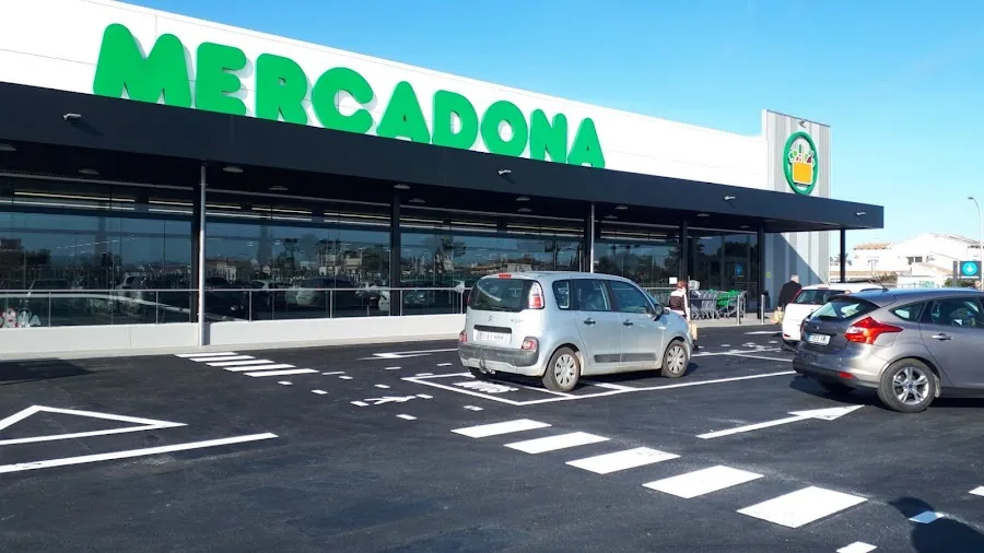 Supermercado Mercadona en Avenida Cartagena, s/n, Los Alcázares