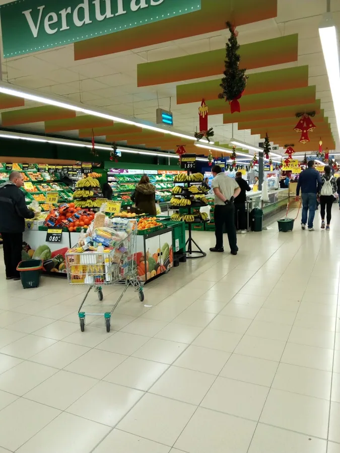 Supermercado Mercadona en Calle Augustobriga, s/n, Madrid