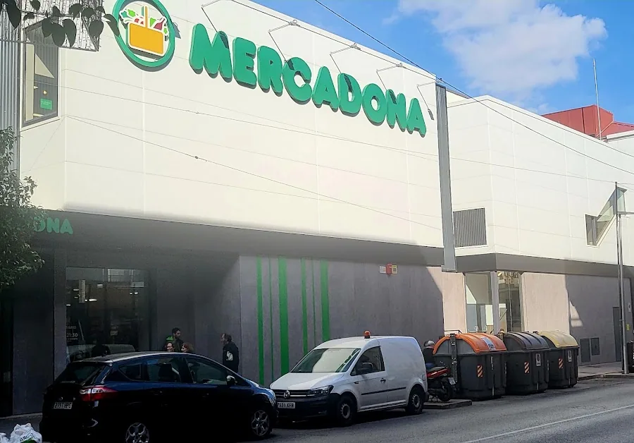 Supermercado Mercadona en Calle Camino Viejo de Leganés, 104, Madrid