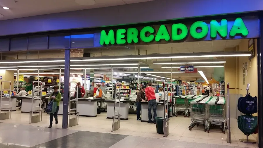 Supermercado Mercadona en Calle Dearacne, s/n, Madrid