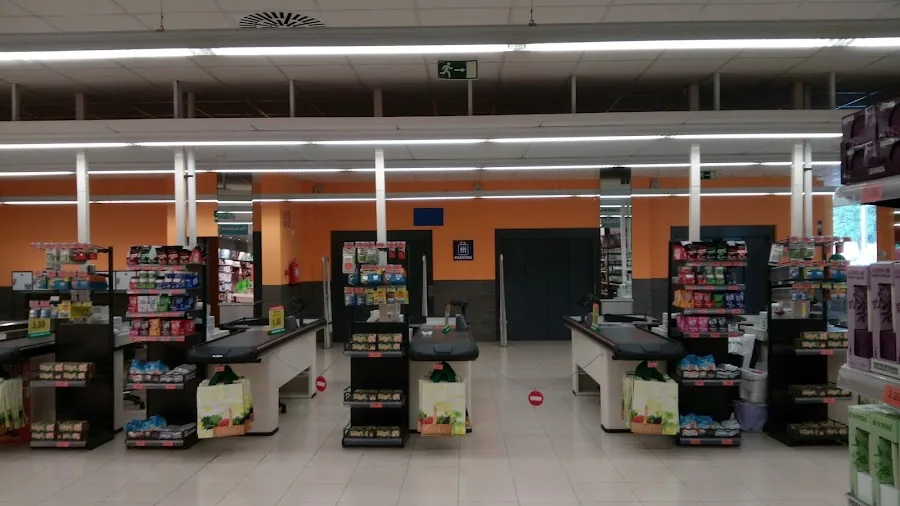 Supermercado Mercadona en Calle Juan Mieg, 7, Madrid