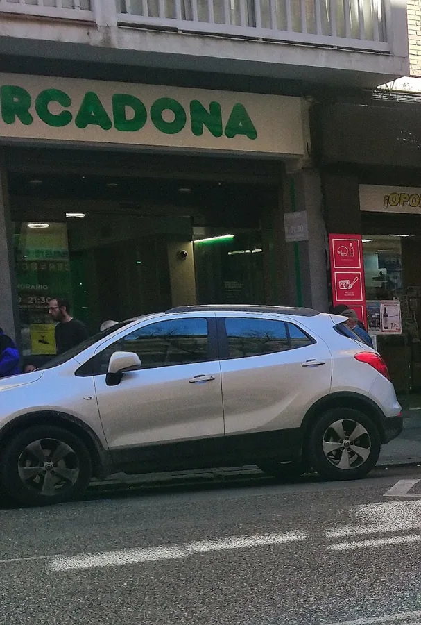 Supermercado Mercadona en Calle Lope de Haro, 14, Madrid