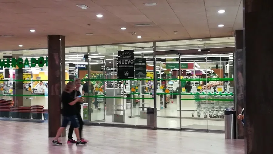 Supermercado Mercadona en Passeig S'Estació, s/n, Manacor