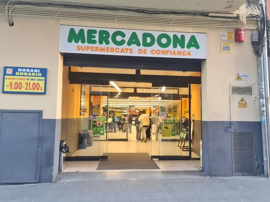 Supermercado Mercadona en Calle Valencia, 54, Mataró