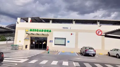Mercadona Carretera Quesada, s/n (pol.ind. de Cazorla), Cazorla