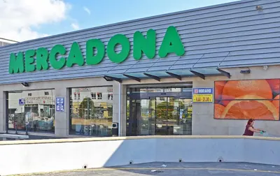 Mercadona Avenida Reina Sofía, s/n, Coín