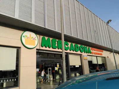 Mercadona Avenida Carlos Herrera, s/n, Cuevas del Almanzora