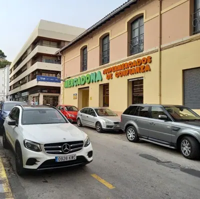Mercadona Calle Pintor Victoria, 2, Dénia