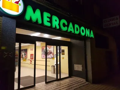 Mercadona Calle Pérez de Ayala, 46, Gijón