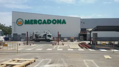 Mercadona Calle Can Pau Birol, 7, Girona