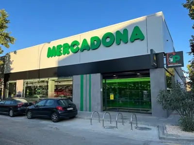 Mercadona Calle María Auxiliadora, s/n, Granada