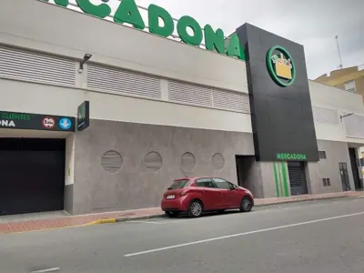 Mercadona Calle Mediterráneo, 14, Guardamar del Segura