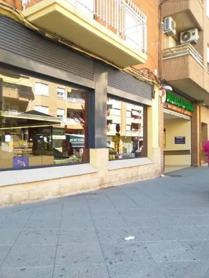 Mercadona Calle Gran Vía, 60, Hellín