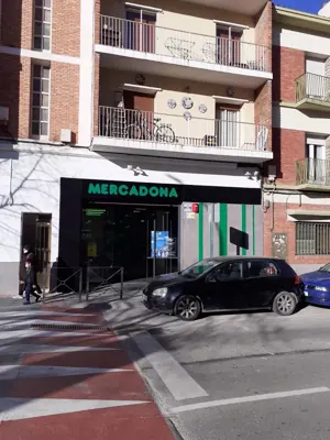 Mercadona Avenida Monegros, 8, Huesca