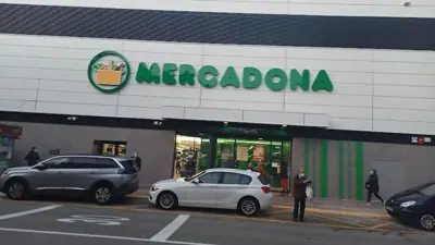 Mercadona Avenida Corazón de Jesús, 13, La Vall d'Uixó