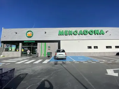 Mercadona Calle Quintanavides, 7, Madrid