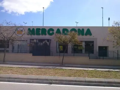 Mercadona Avenida Arquitecto Luís Bono, 17, Málaga