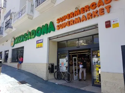 Mercadona Calle Serenata, s/n, Marbella